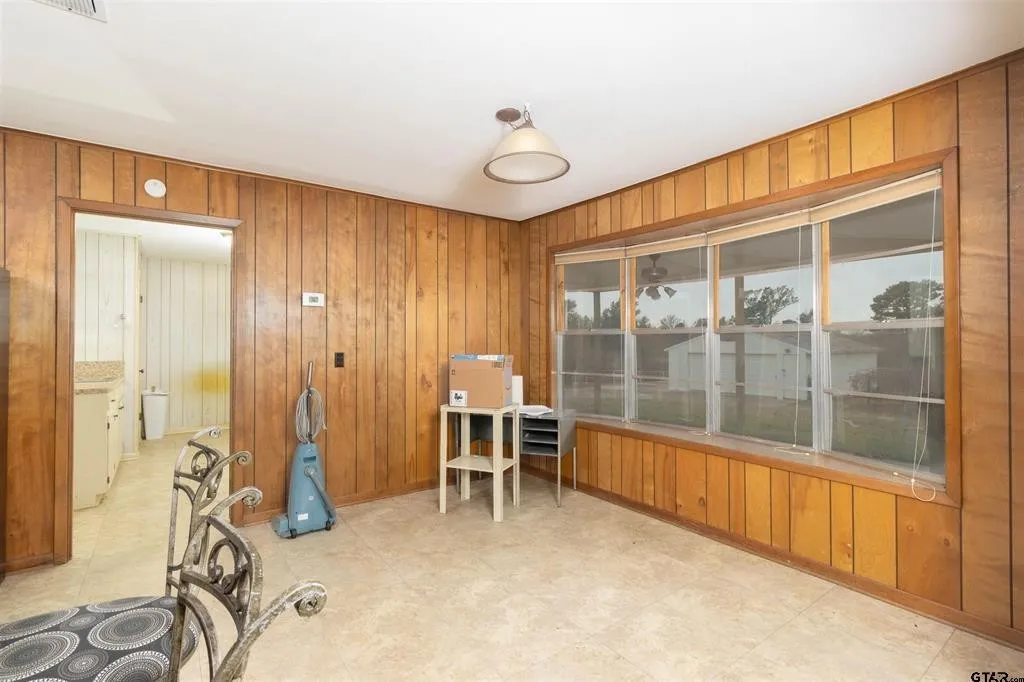 12654 County Road 192 Tyler TX 75703