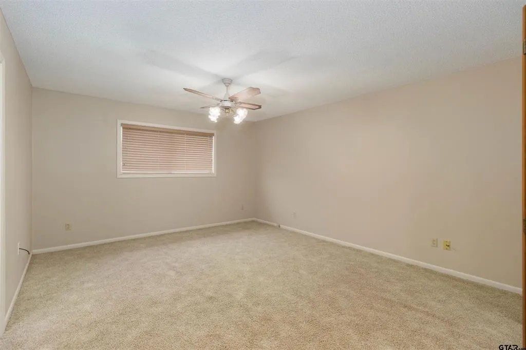 12654 County Road 192 Tyler TX 75703