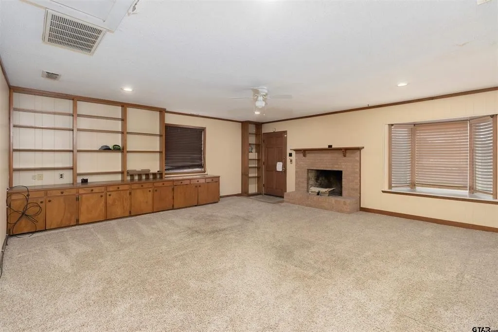 12654 County Road 192 Tyler TX 75703