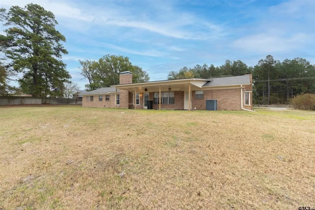 12654 County Road 192 Tyler TX 75703