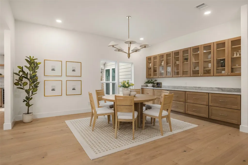 5626 Twin Brooks Drive Dallas TX 75252