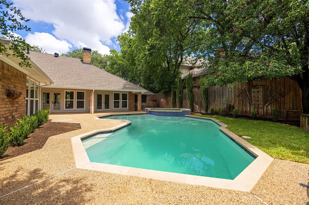 5626 Twin Brooks Drive Dallas TX 75252