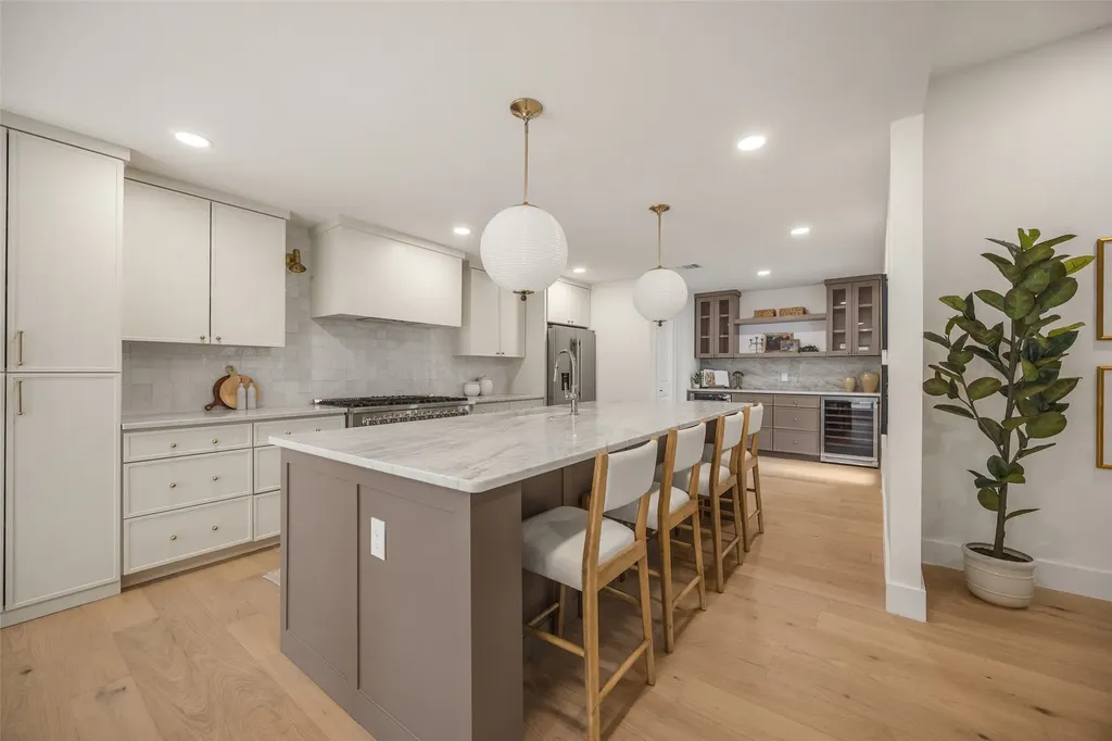 5626 Twin Brooks Drive Dallas TX 75252