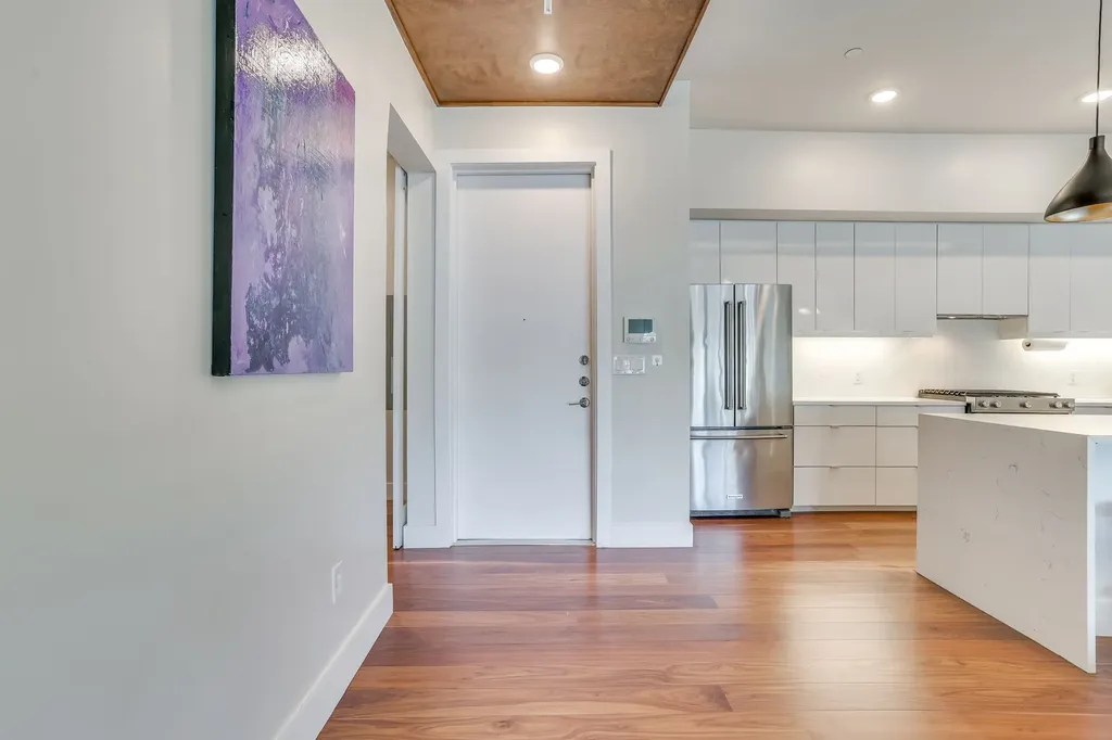 1455 W Magnolia Avenue Fort Worth TX 76104