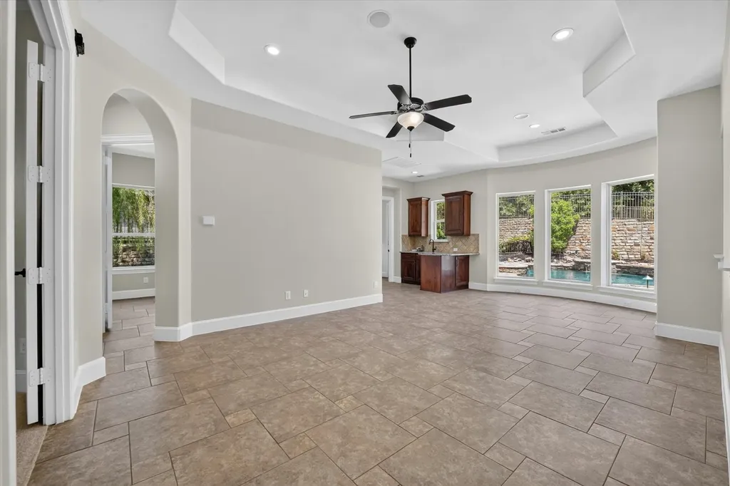 861 Hayden Road Lantana TX 76226