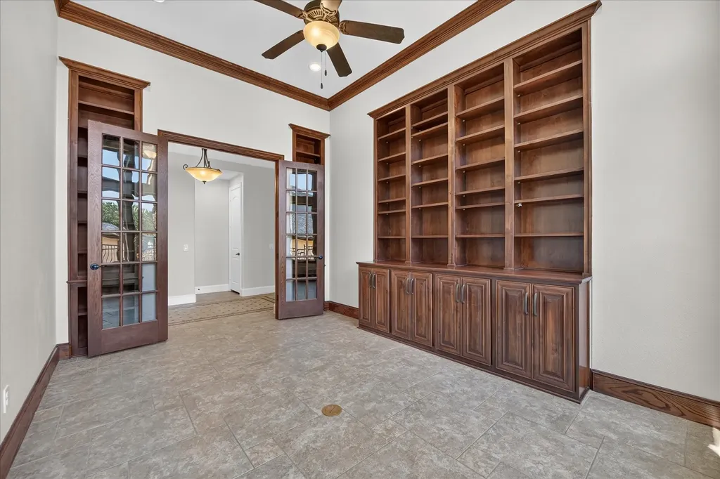 861 Hayden Road Lantana TX 76226