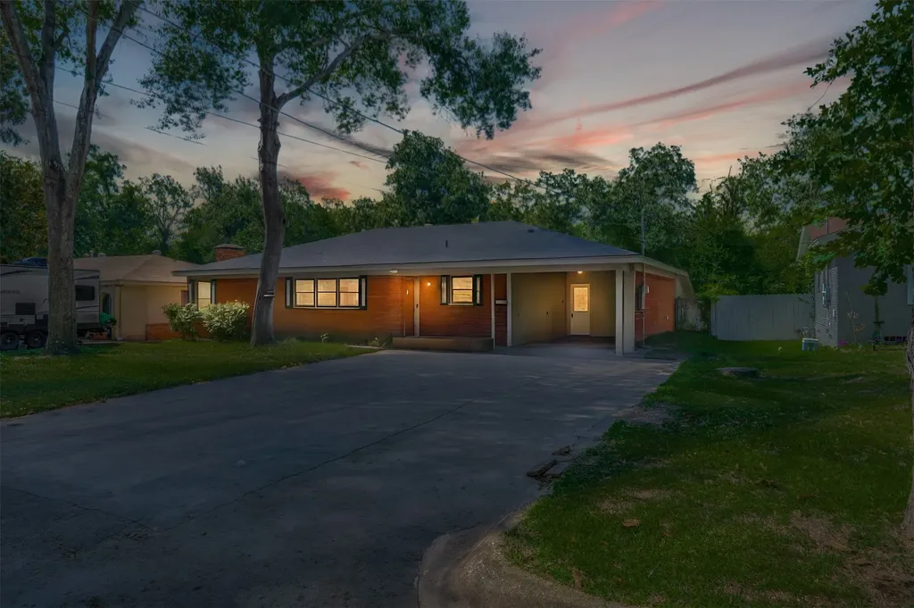 3424 Martha Street Tyler TX 75702