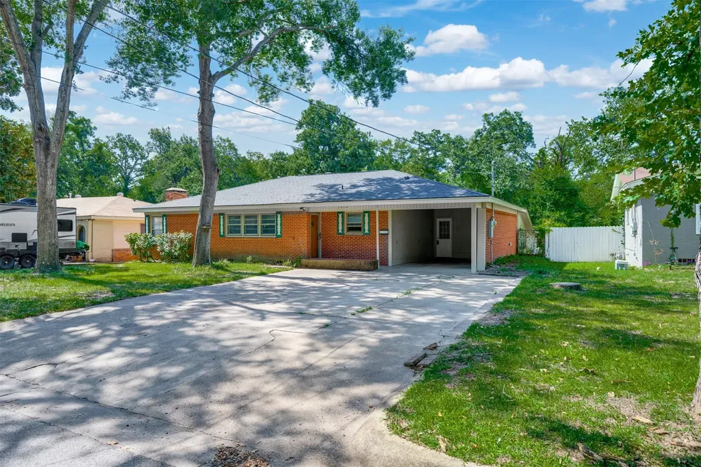 3424 Martha Street Tyler TX 75702