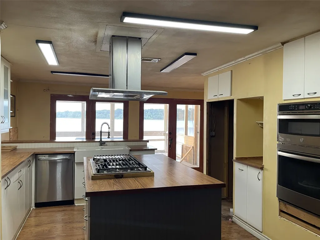 346 Lcr Redbud A Mexia TX 76667