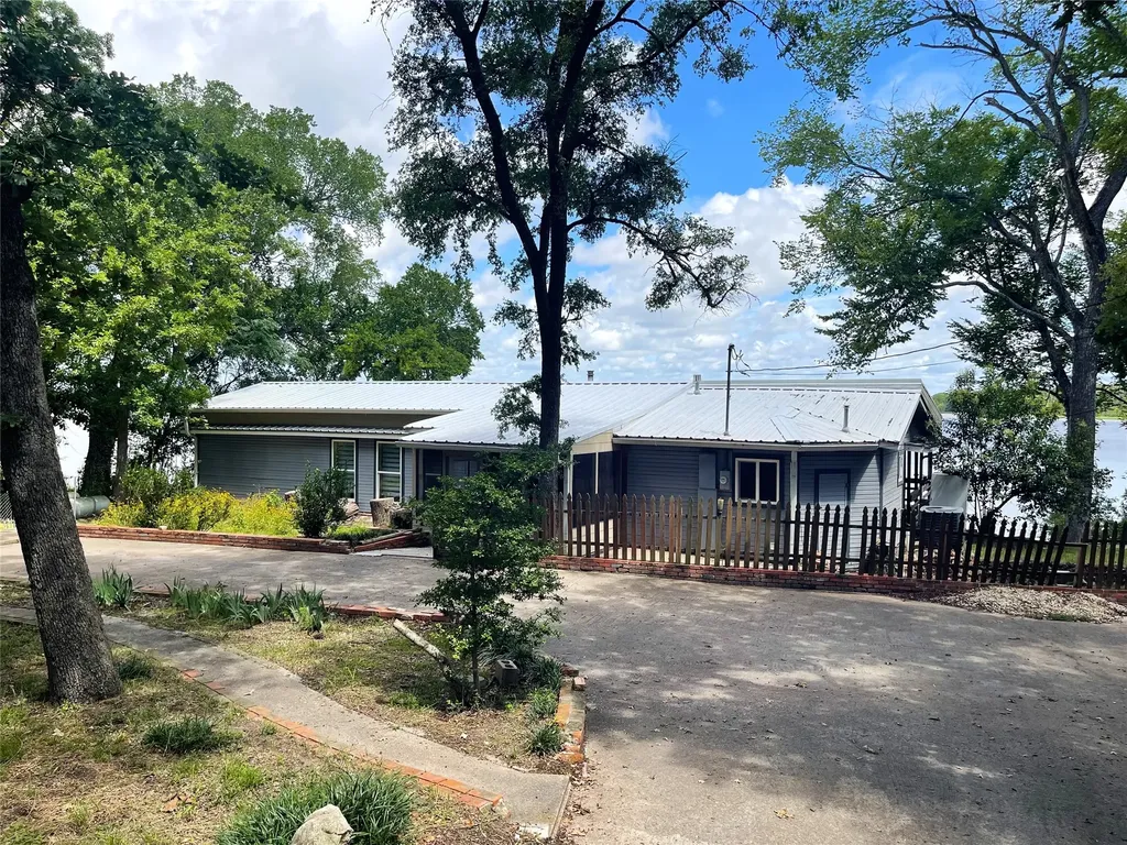 346 Lcr Redbud A Mexia TX 76667
