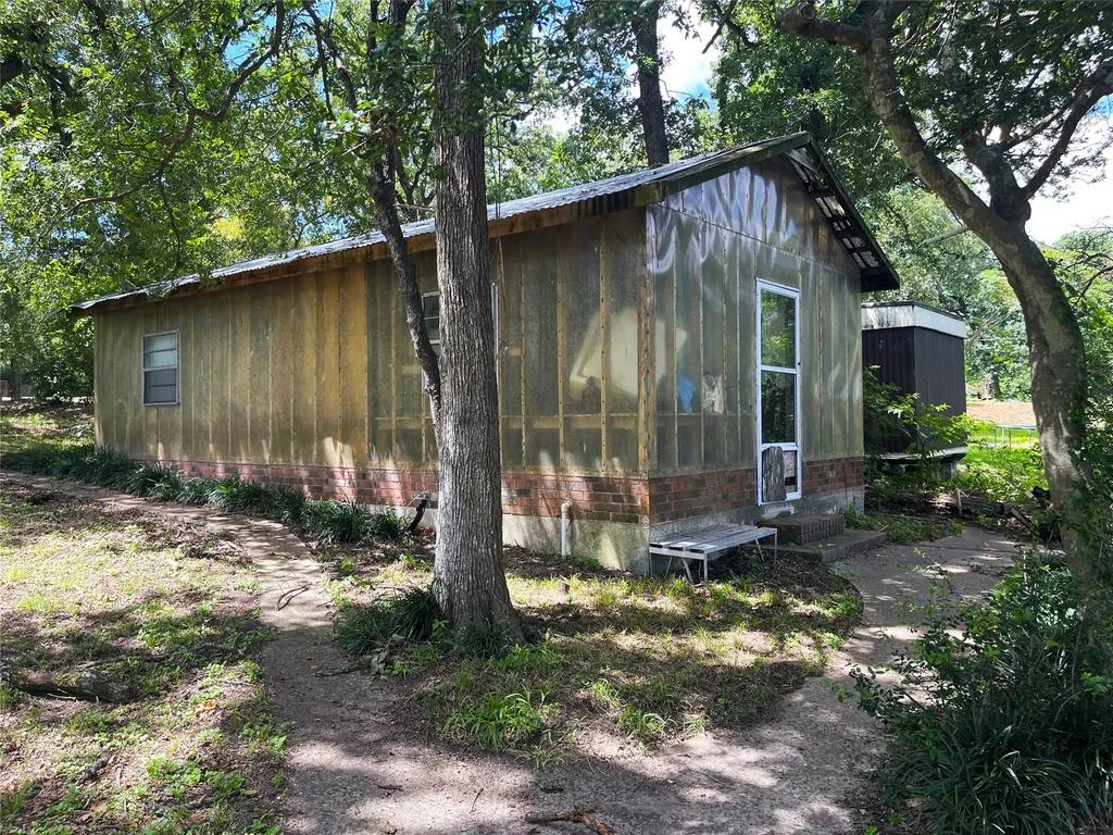 346 Lcr Redbud A Mexia TX 76667