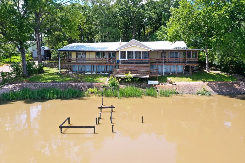 346 Lcr Redbud A Mexia TX 76667