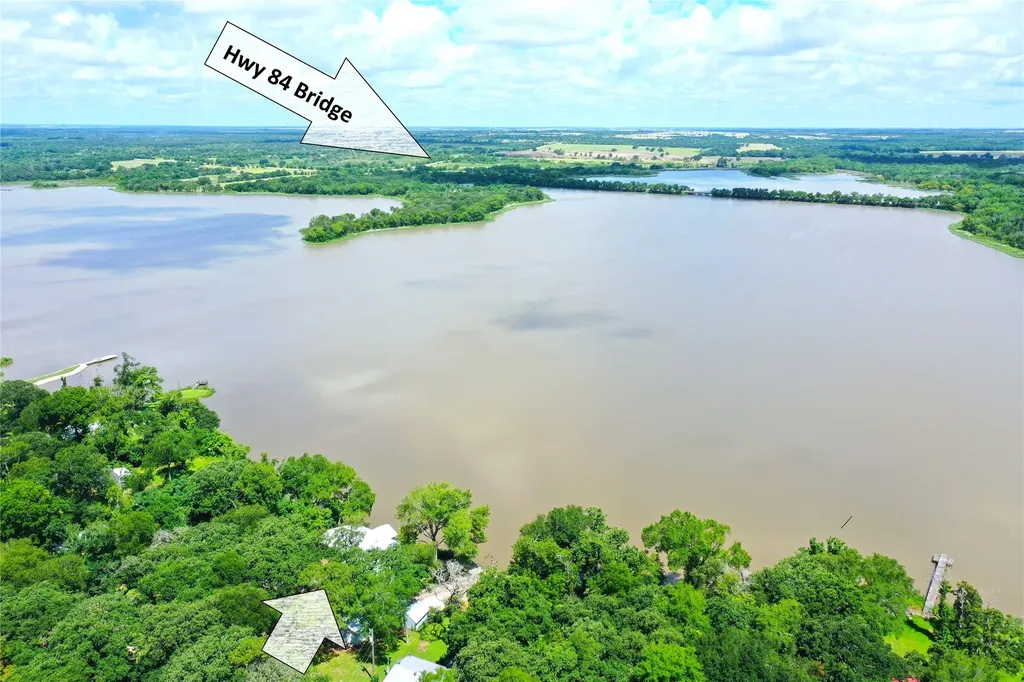 346 Lcr Redbud A Mexia TX 76667