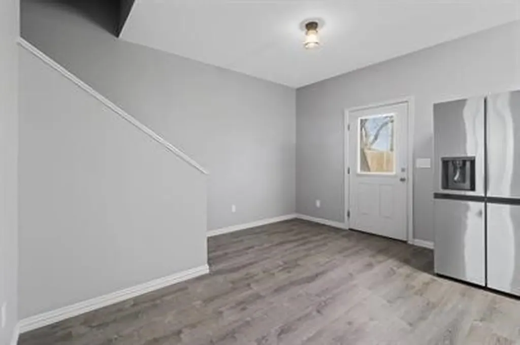 529-531 E Ball Street Tom Bean TX 75489