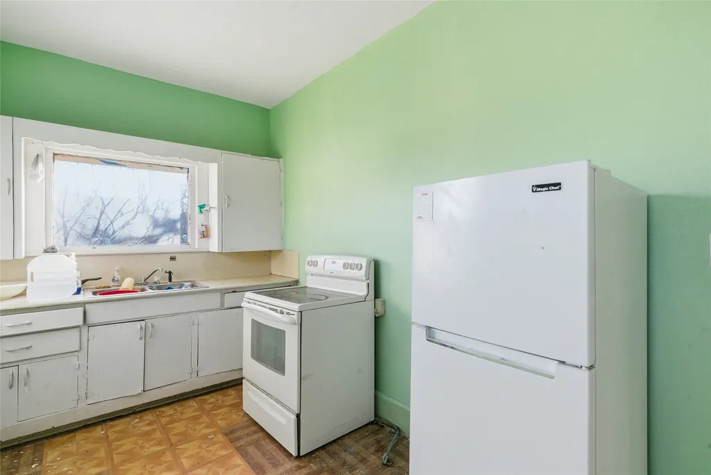309 S Ostrom Avenue Eastland TX 76448