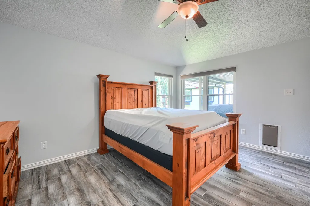 1211 Princeton Place Euless TX 76040