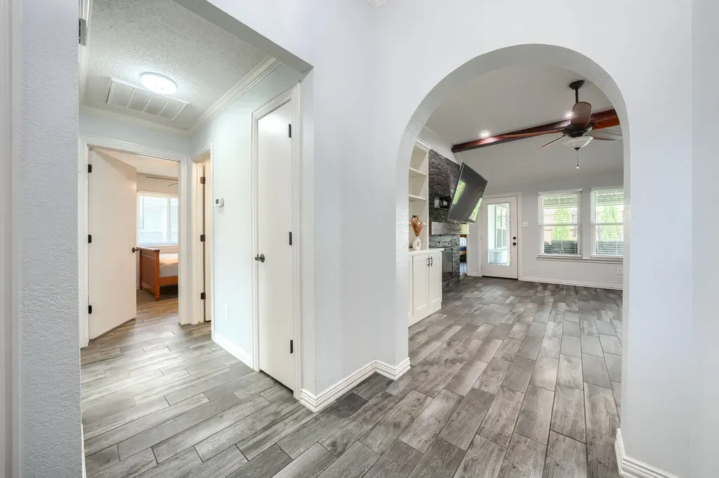 1211 Princeton Place Euless TX 76040