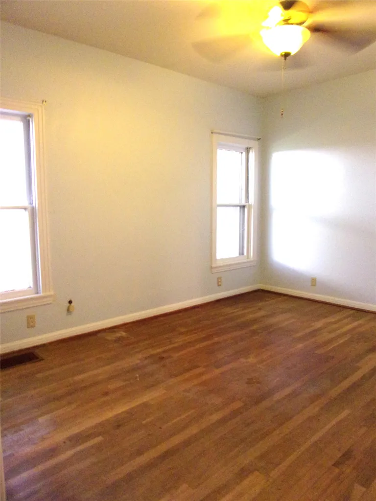 105 W Pecan Street San Saba TX 76877