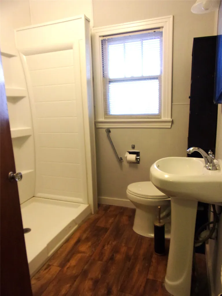 105 W Pecan Street San Saba TX 76877