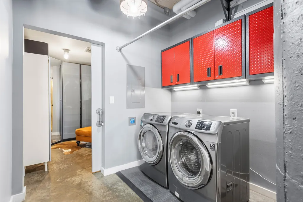 1122 Jackson Street Dallas TX 75202