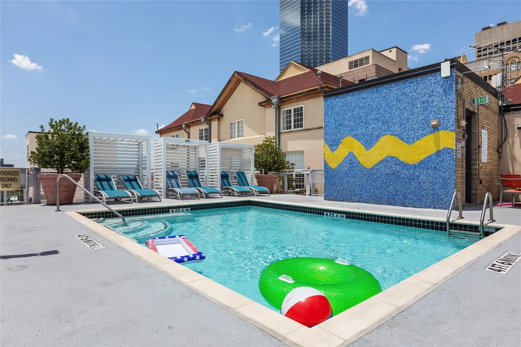 1122 Jackson Street Dallas TX 75202