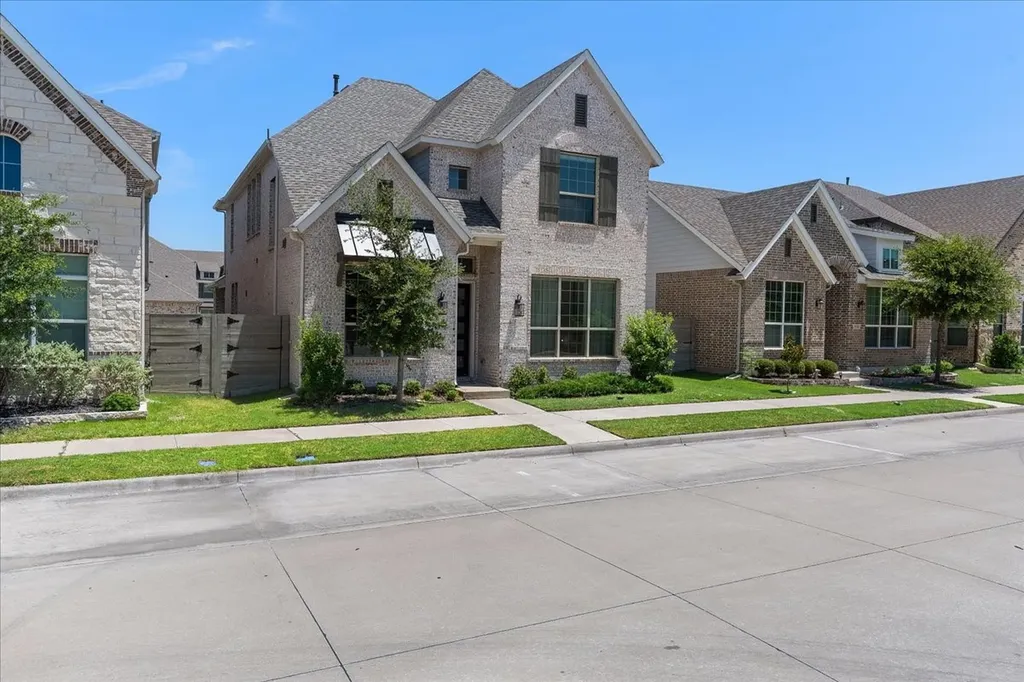 5306 Grand Avenue Sachse TX 75048