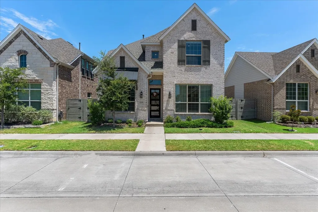 5306 Grand Avenue Sachse TX 75048