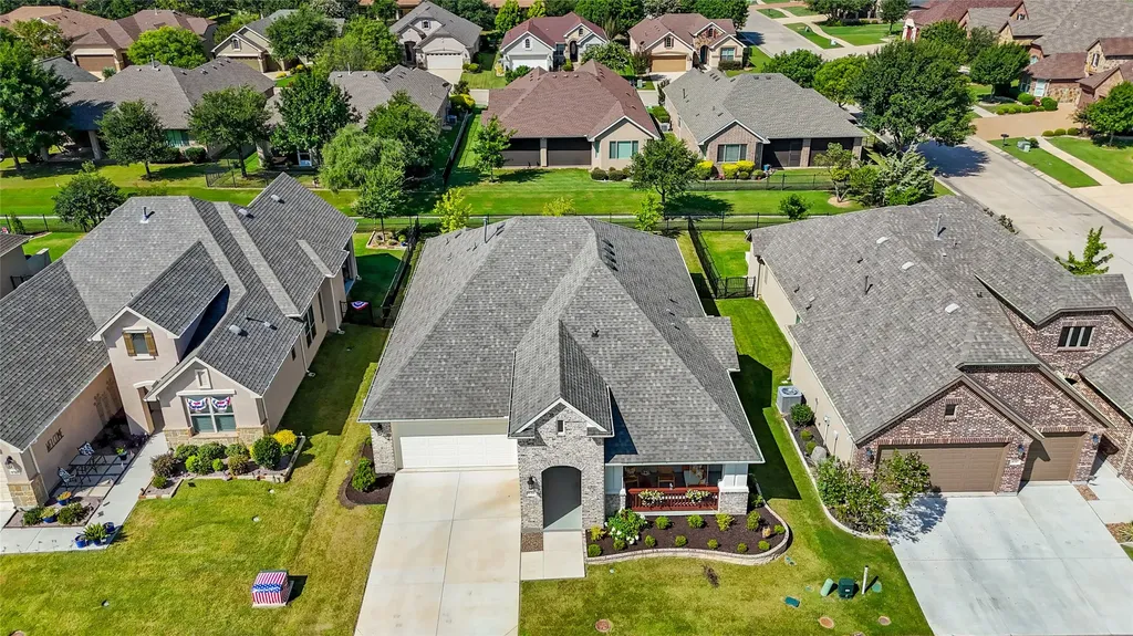 9713 Siltstone Drive Denton TX 76207