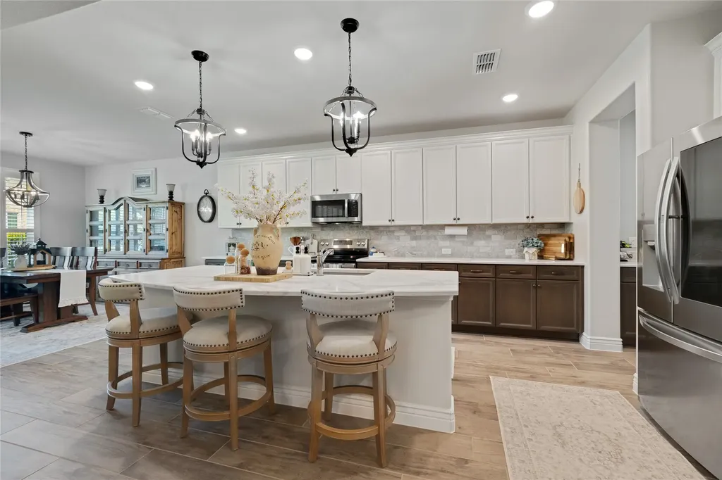9713 Siltstone Drive Denton TX 76207