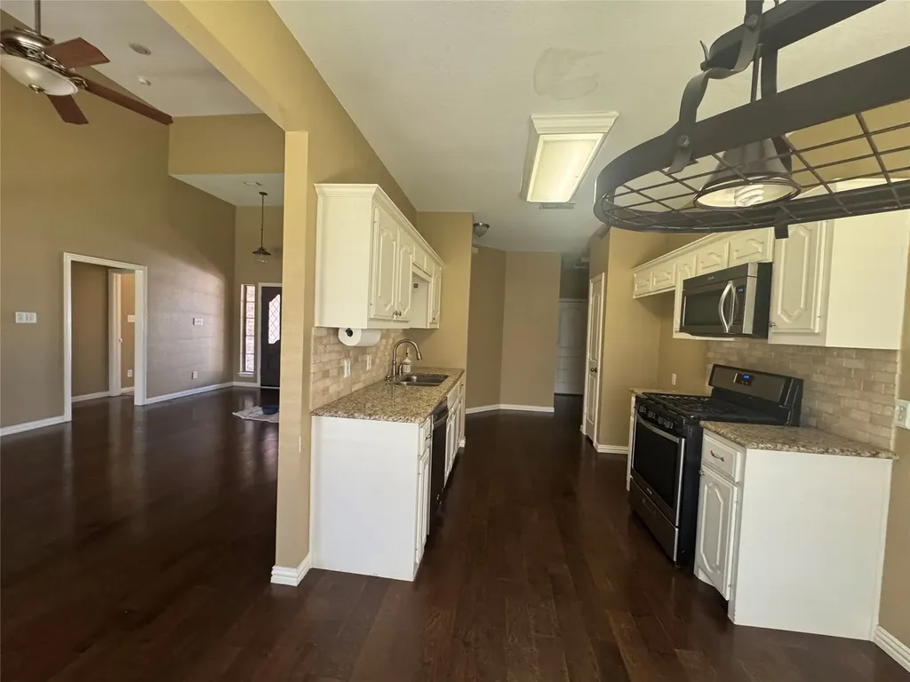 1403 Hickory Drive Pilot Point TX 76258