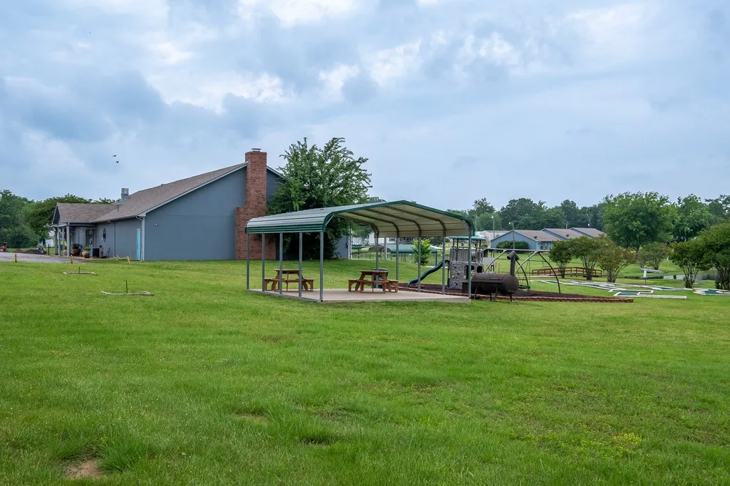 951 Concho Quitman TX 75783