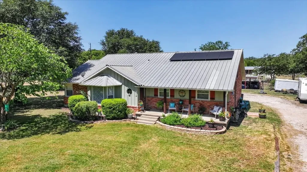 6008 County Road 907 Godley TX 76044