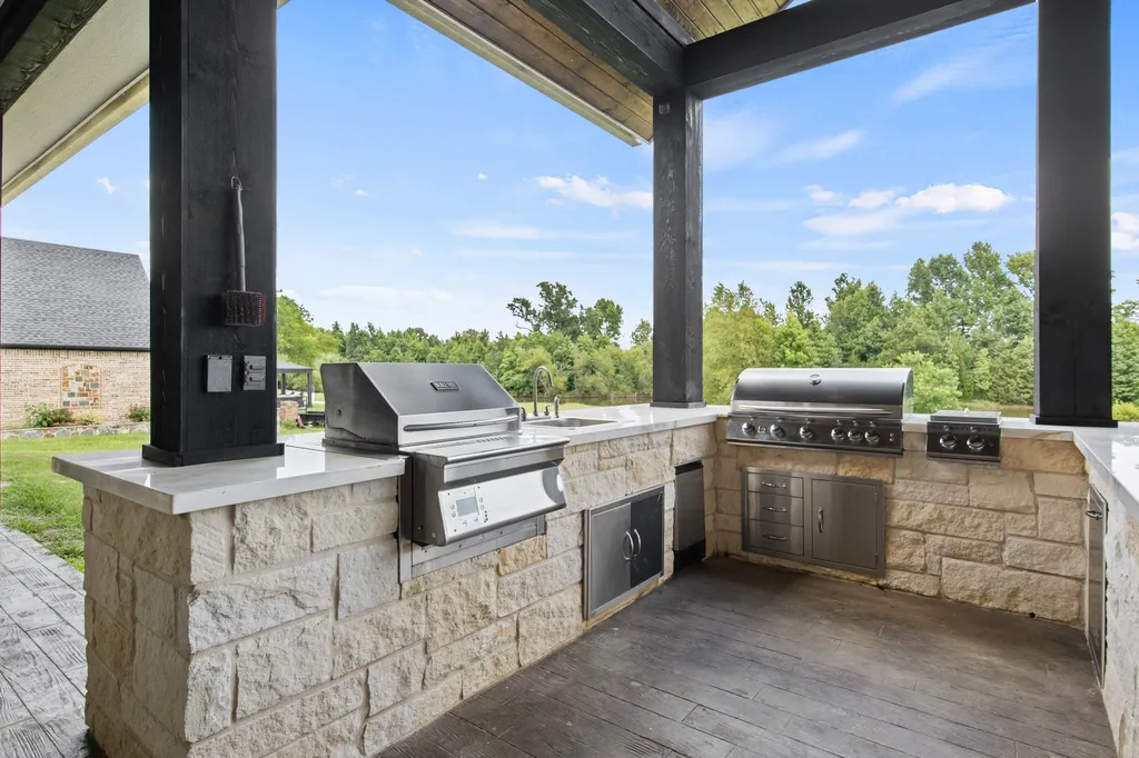 367 Private Road 54166 Pittsburg TX 75686