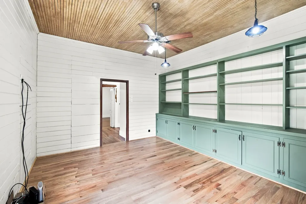313 Corsicana Street Hillsboro TX 76645