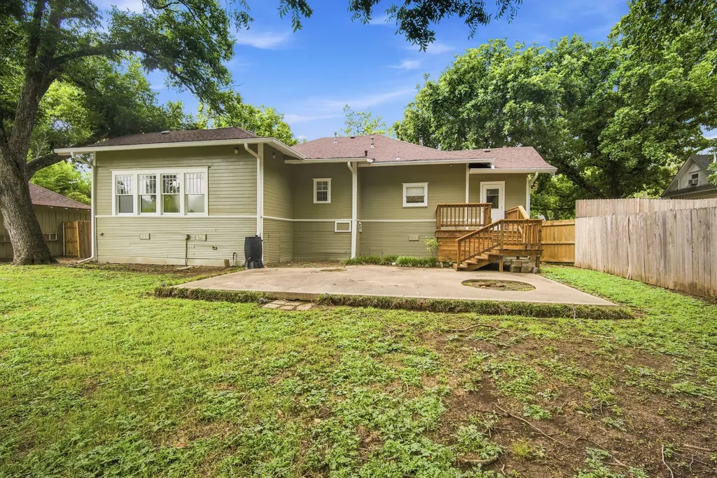 313 Corsicana Street Hillsboro TX 76645
