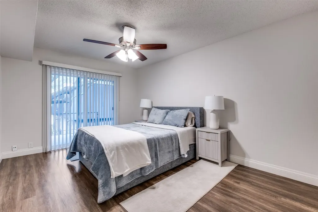5214 Fleetwood Oaks Avenue Dallas TX 75235