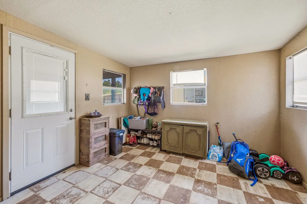 352 Seaberry Loop Graham TX 76450