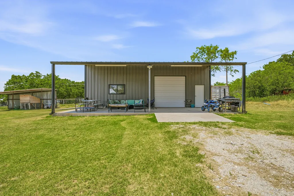 352 Seaberry Loop Graham TX 76450