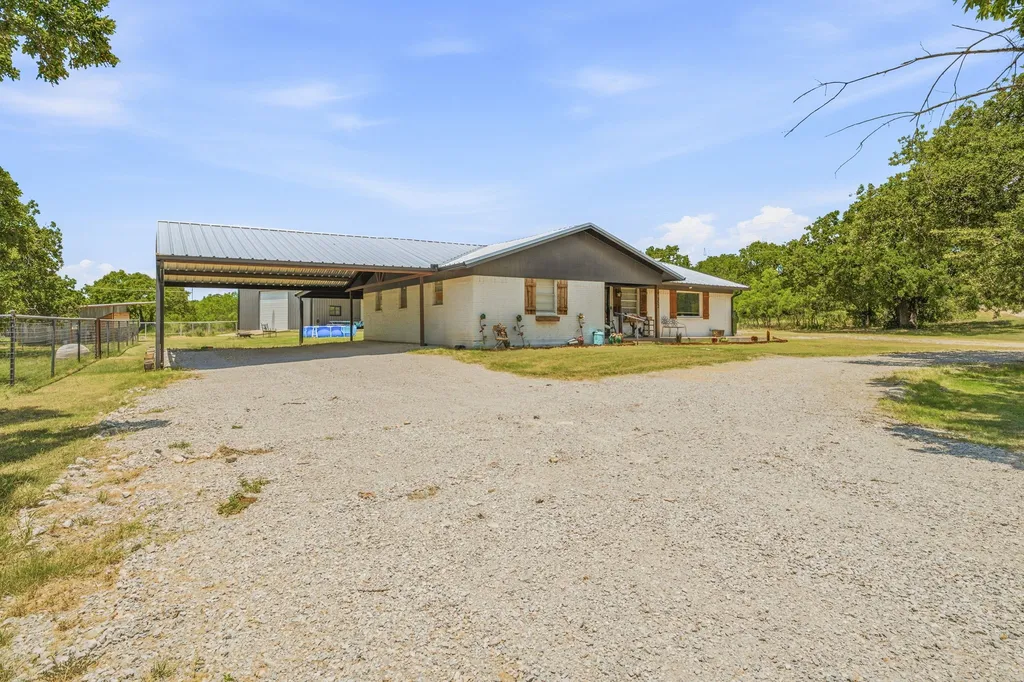 352 Seaberry Loop Graham TX 76450