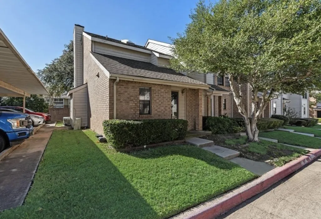 3635 Garden Brook Farmers Branch TX 75234