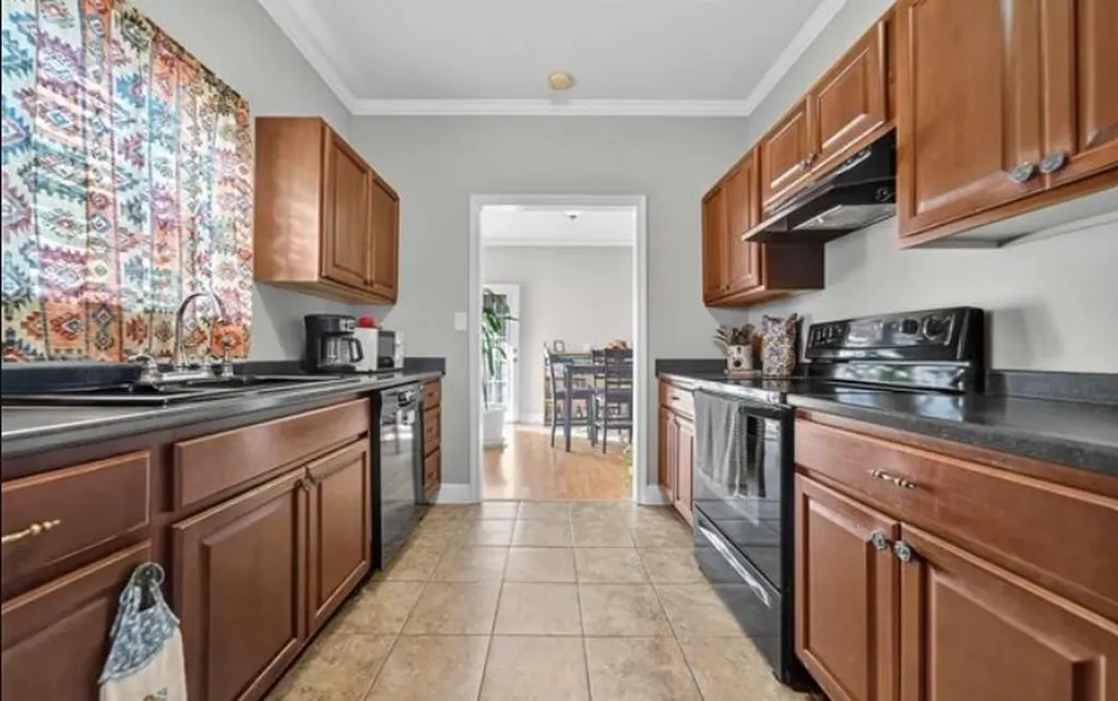 517 Wildewood Drive Chandler TX 75758