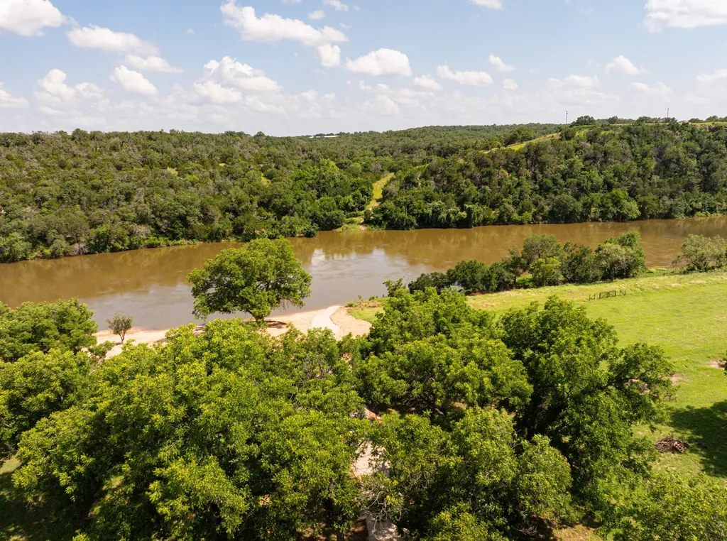 Lot 17 Brazos Valley Road Mineral Wells TX 76067