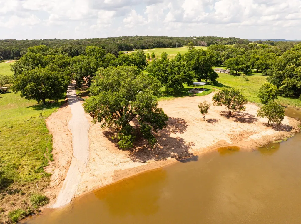 Lot 17 Brazos Valley Road Mineral Wells TX 76067