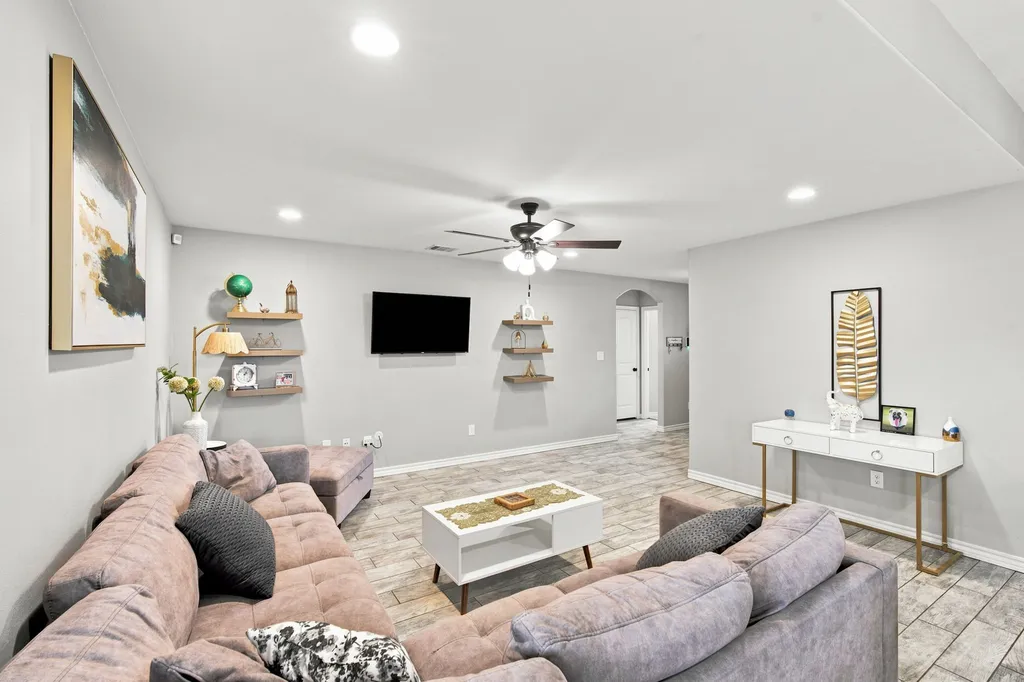 2020 Shane Avenue Fort Worth TX 76134
