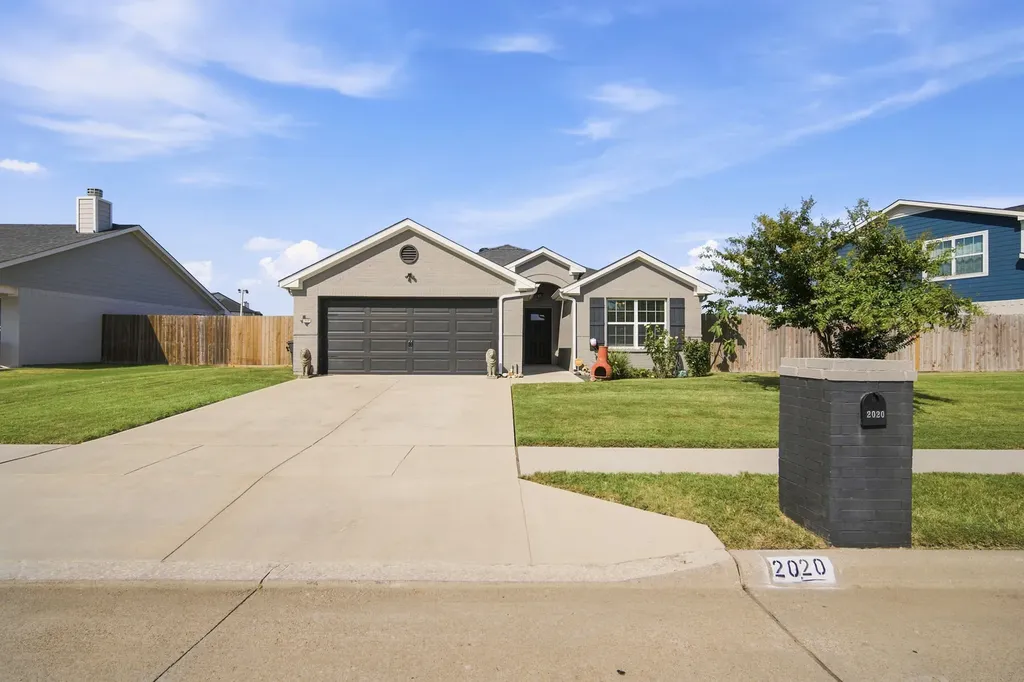 2020 Shane Avenue Fort Worth TX 76134