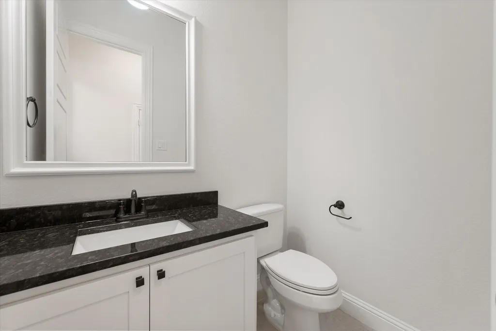 2512 Loxley Drive Mansfield TX 76084