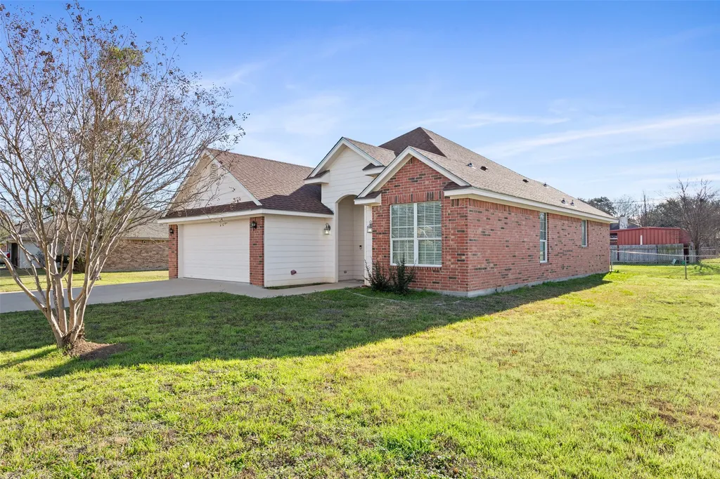 187 Ashland Drive Woodway TX 76712