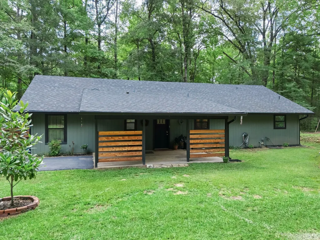 237 County Road 1525 Avinger TX 75630
