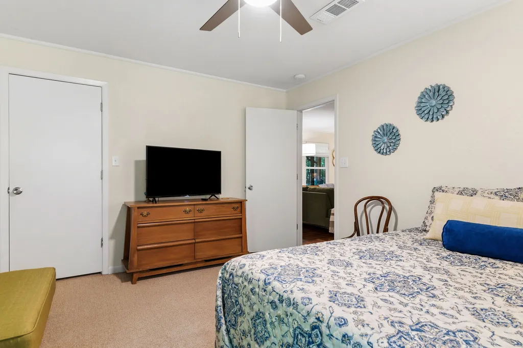 237 County Road 1525 Avinger TX 75630