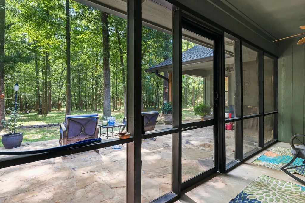 237 County Road 1525 Avinger TX 75630